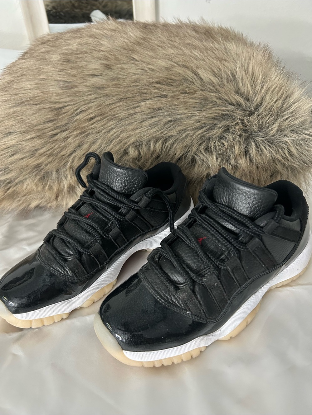 Jordan 11 retro low SE sneakers